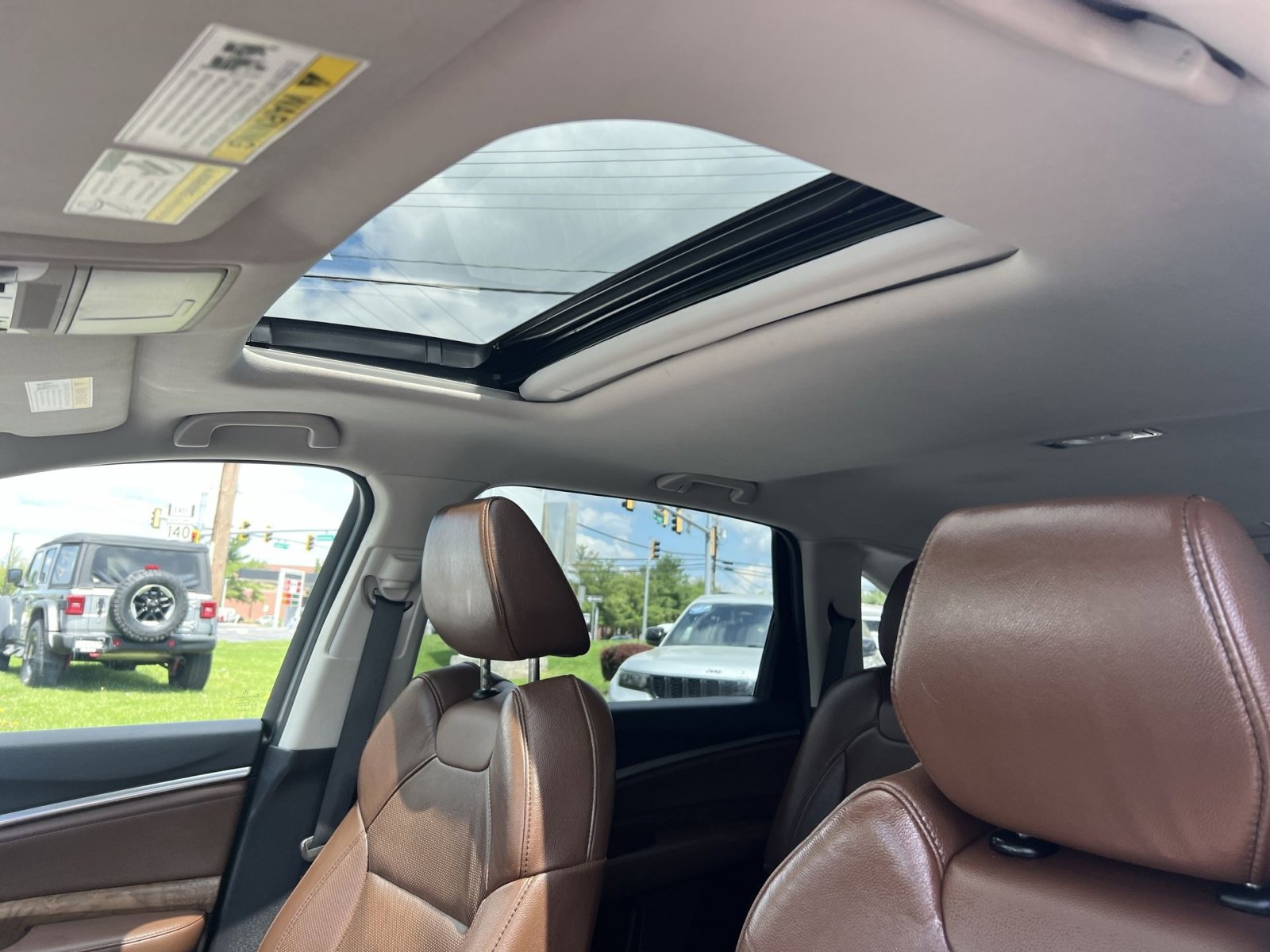 Used 2020 Acura MDX SH-AWD w/ Technology Package image 32