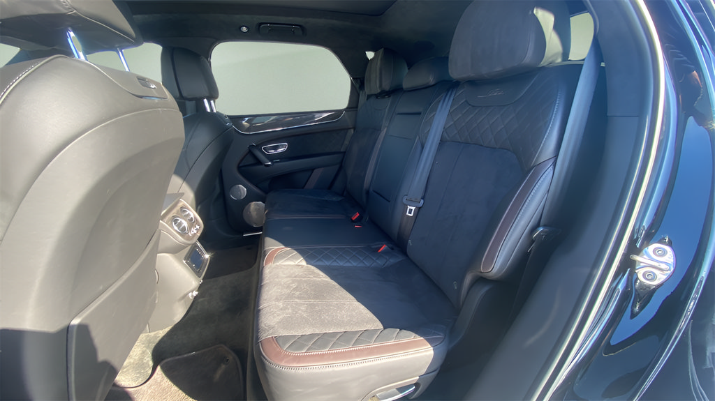 Used 2020 Bentley Bentayga Speed AWD/4WD image 10