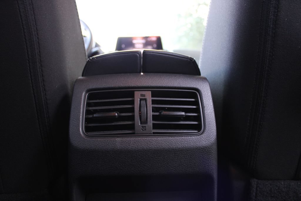 Used 2024 Nissan Rogue SV FWD image 28