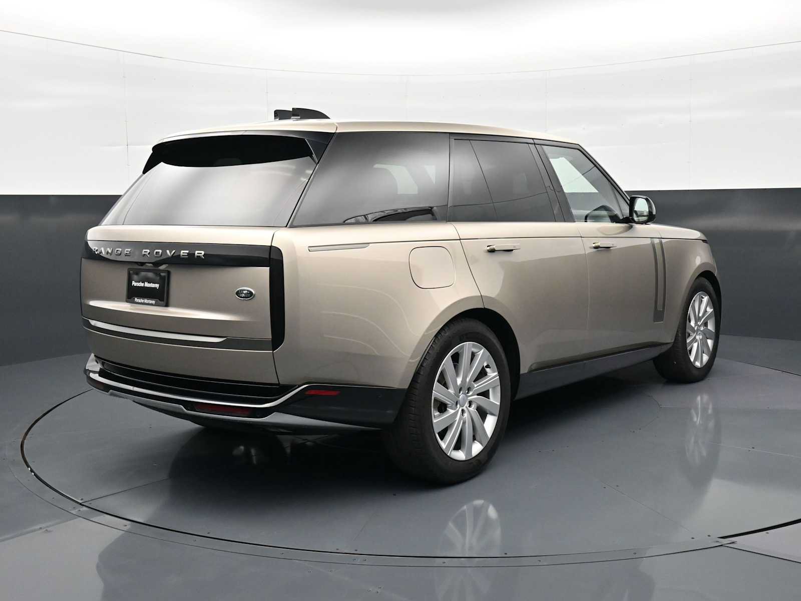 Used 2023 Land Rover Range Rover SE AWD/4WD image 27