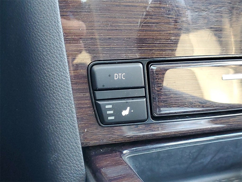 Used 2010 BMW 535i xDrive Wagon image 28