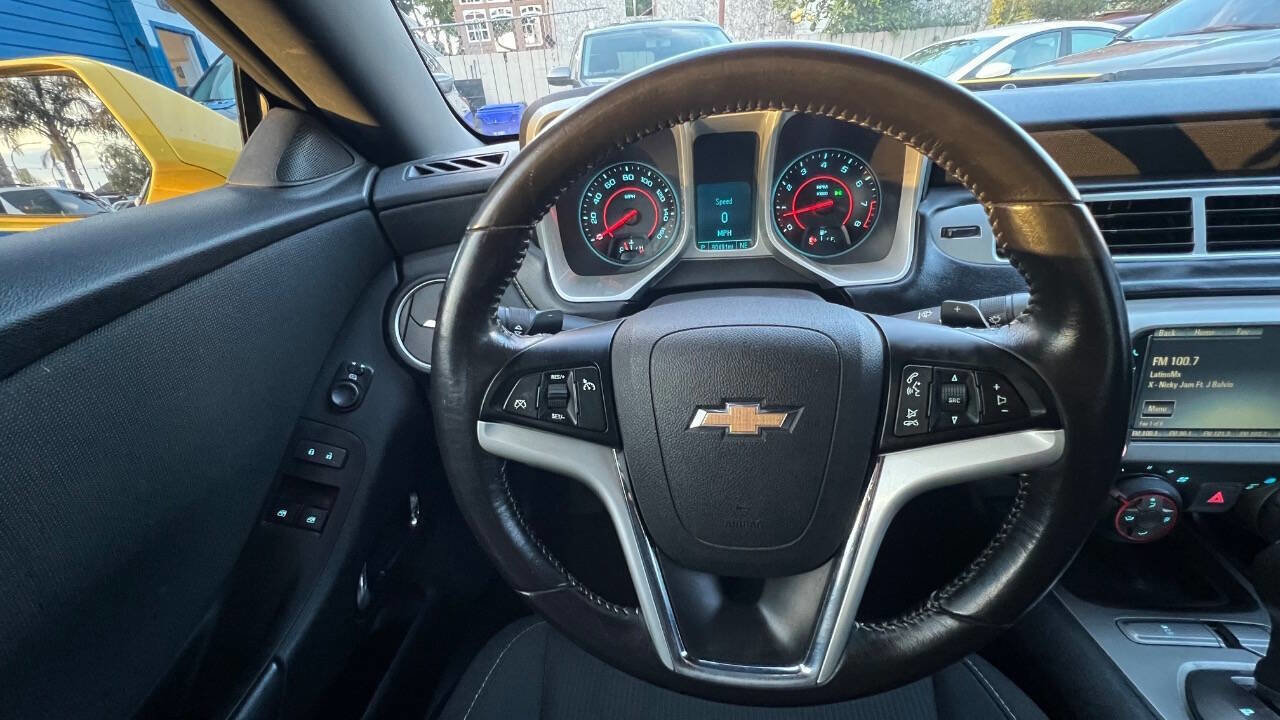 Used 2015 Chevrolet Camaro LT w/ 1LT Preferred Package image 10