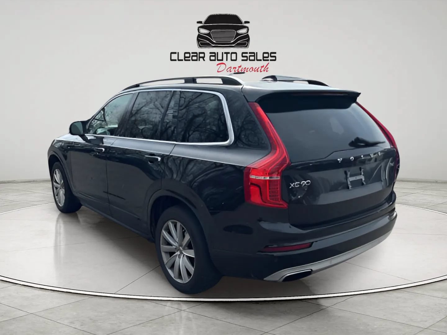 Used 2016 Volvo XC90 T6 Momentum AWD/4WD image 3