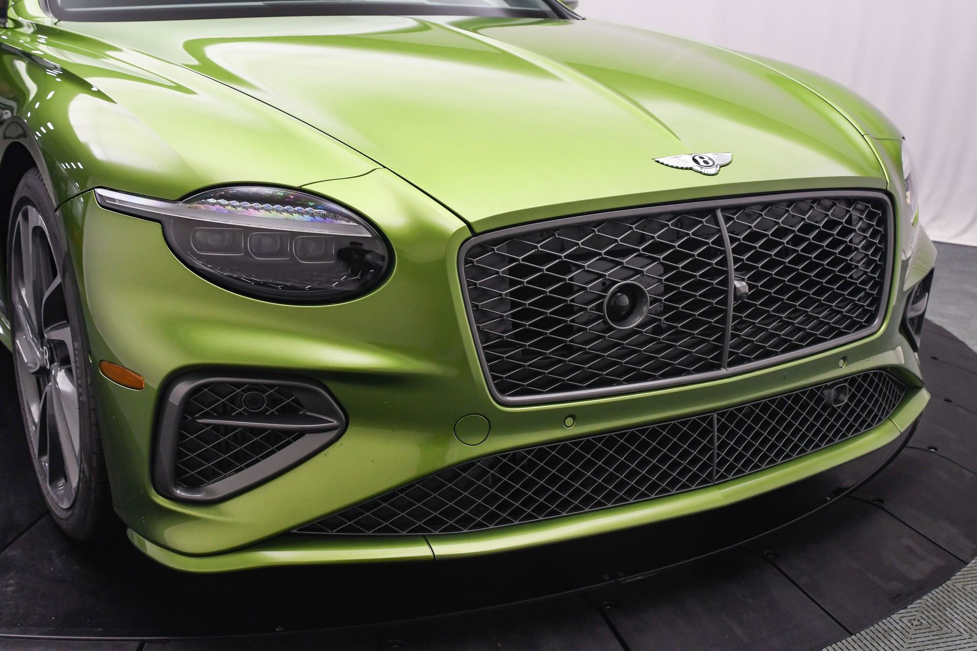 Used 2025 Bentley Continental GT Speed image 26