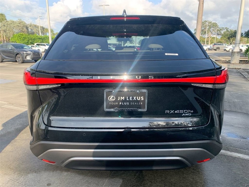 New 2025 Lexus RX 450h AWD w/ Luxury Package image 6