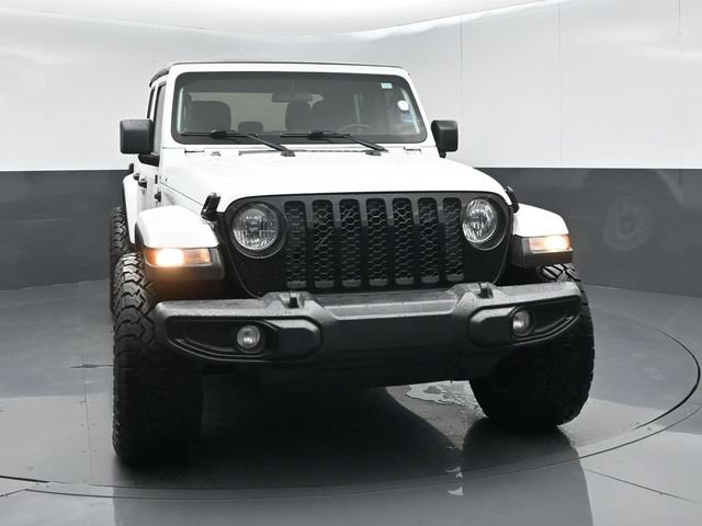 Used 2021 Jeep Gladiator Sport AWD/4WD image 3