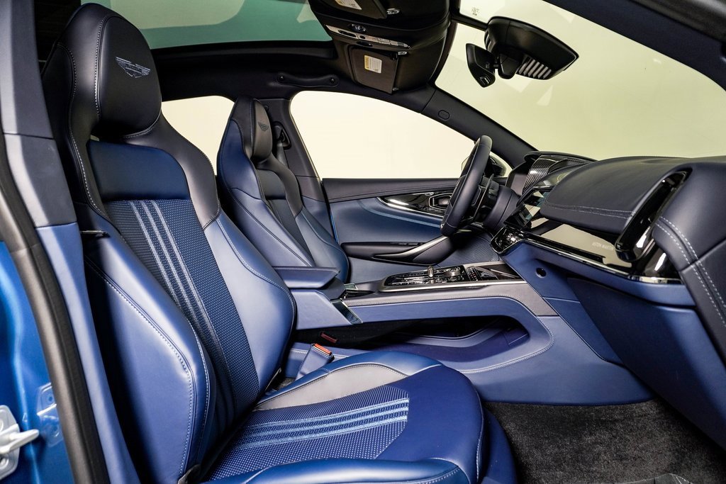 New 2025 Aston Martin DBX 707 image 18