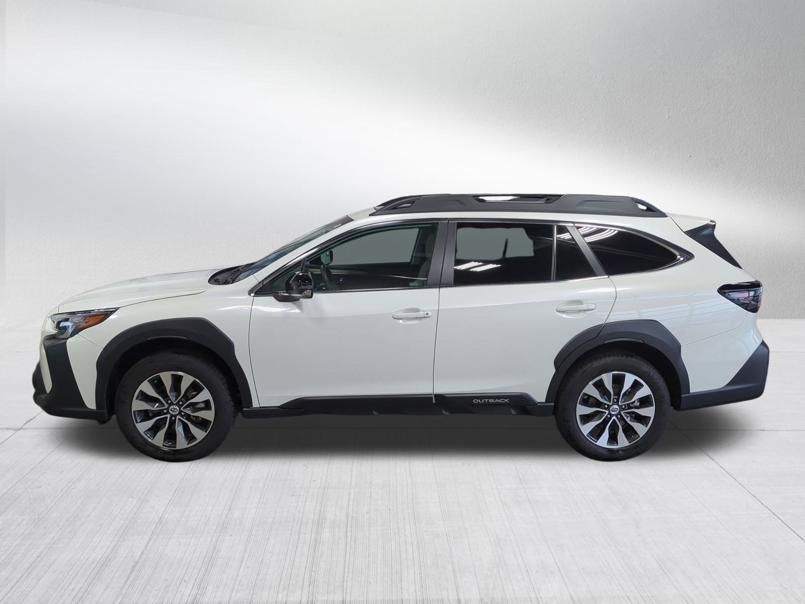 Used 2024 Subaru Outback Limited image 4