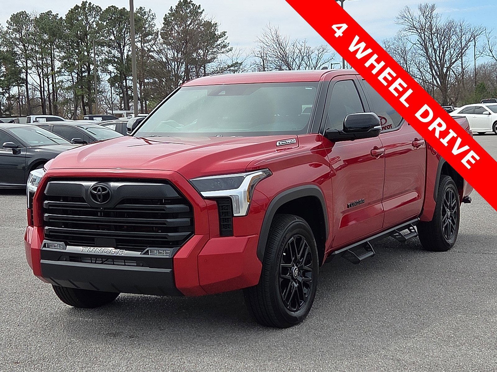 Used 2025 Toyota Tundra Limited AWD/4WD image 2