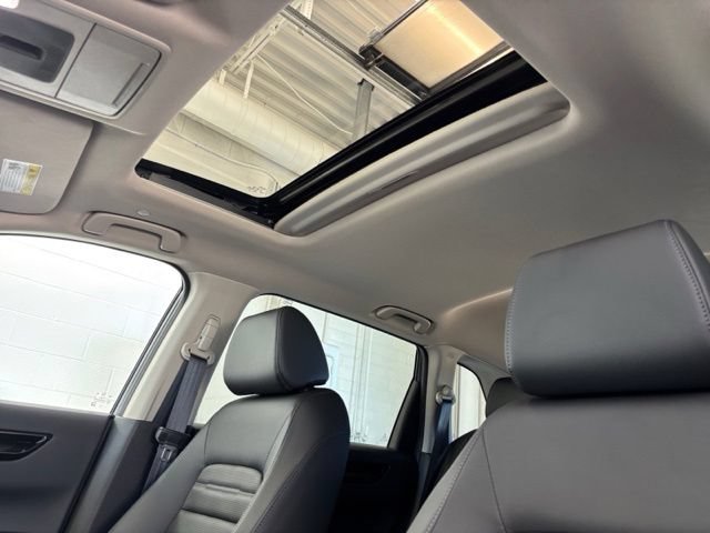 Used 2026 Honda CR-V EX-L image 22