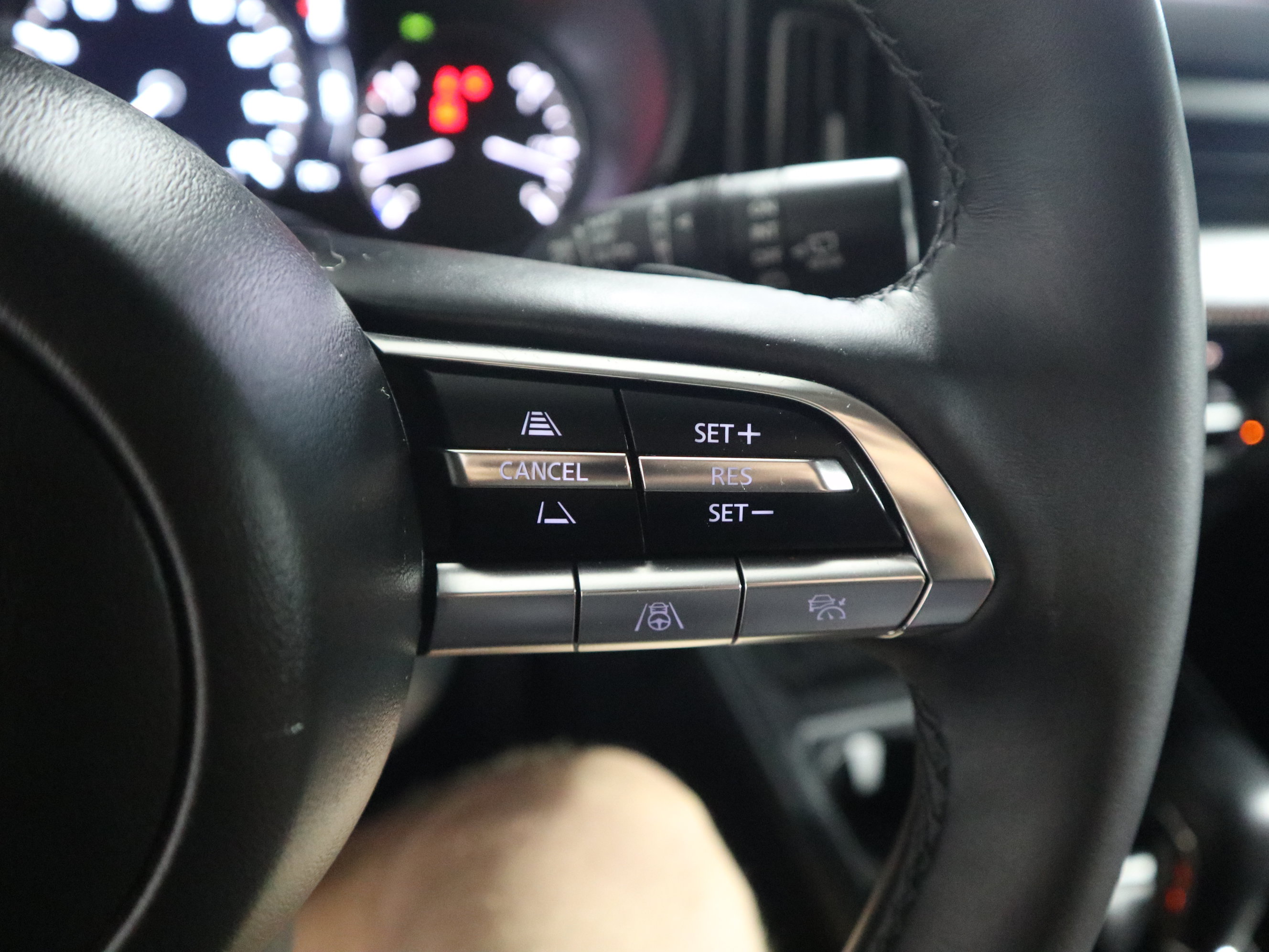 Certified 2025 MAZDA CX-50 AWD 2.5 Turbo w/ Premium Pkg image 30