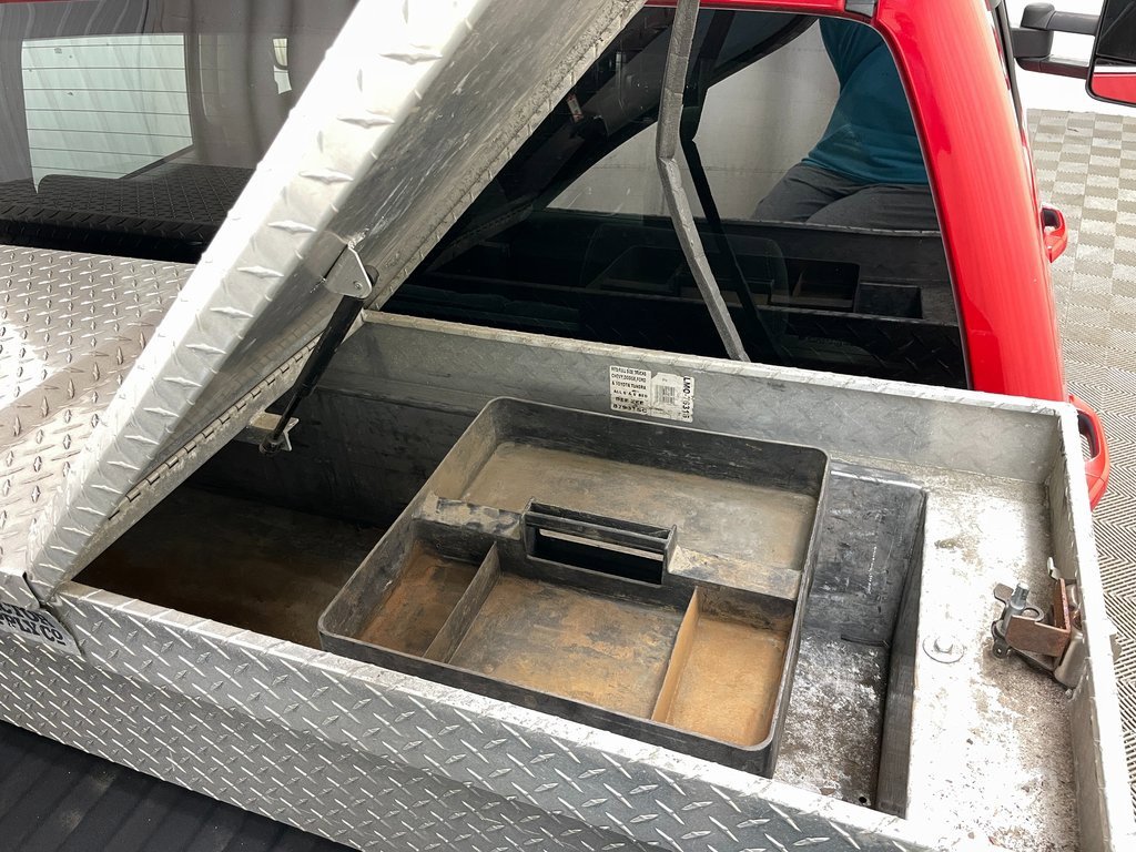 Used 2015 GMC Sierra 1500 SLE w/ SLE Value Package image 42