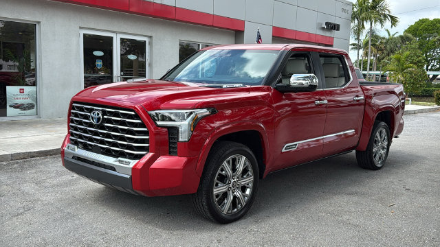 Used 2024 Toyota Tundra Capstone AWD/4WD image 3