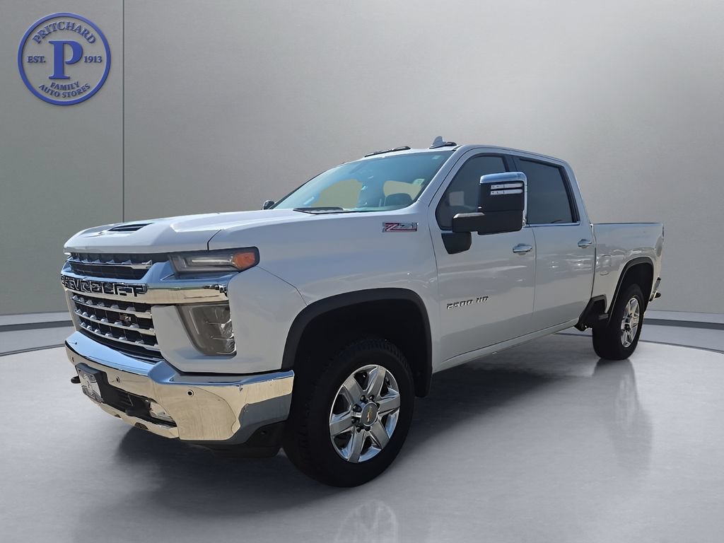 Used 2021 Chevrolet Silverado 2500 LTZ AWD/4WD image 3