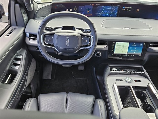 New 2025 Lincoln Navigator Reserve w/ Jet Appearance Package image 13