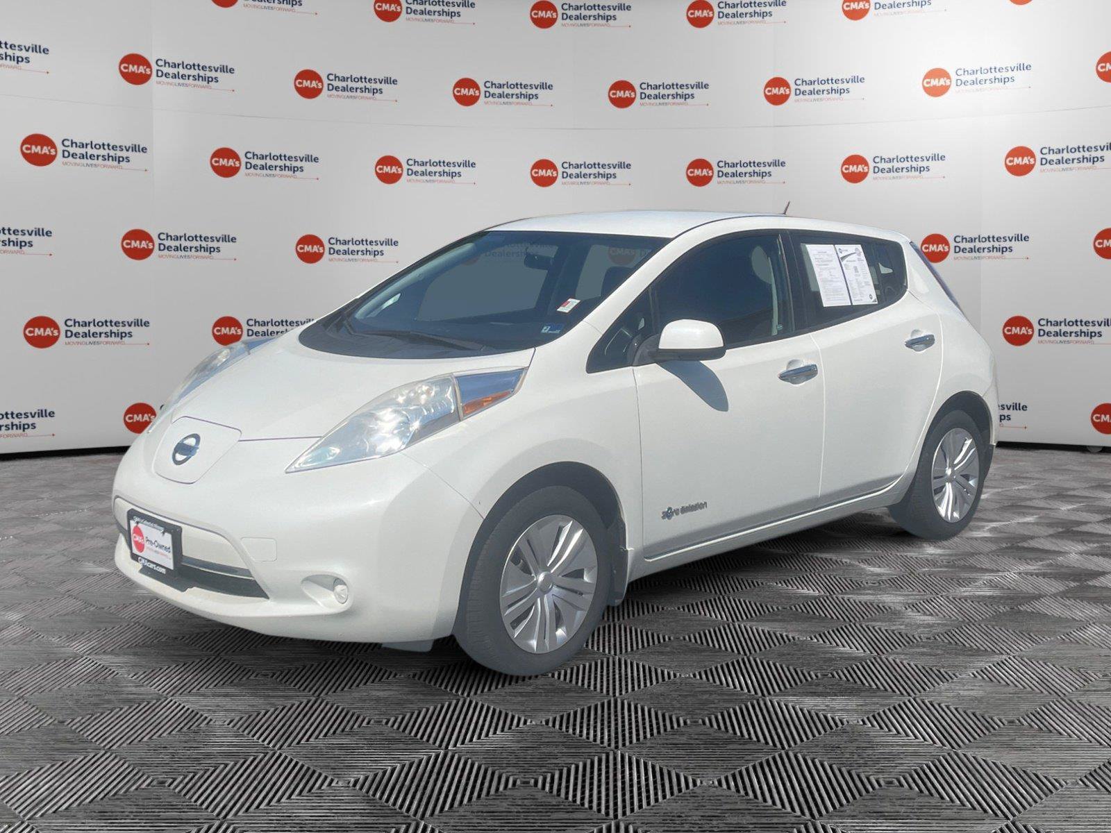 Used 2016 Nissan Leaf S w/ Charger Package FWD image 1