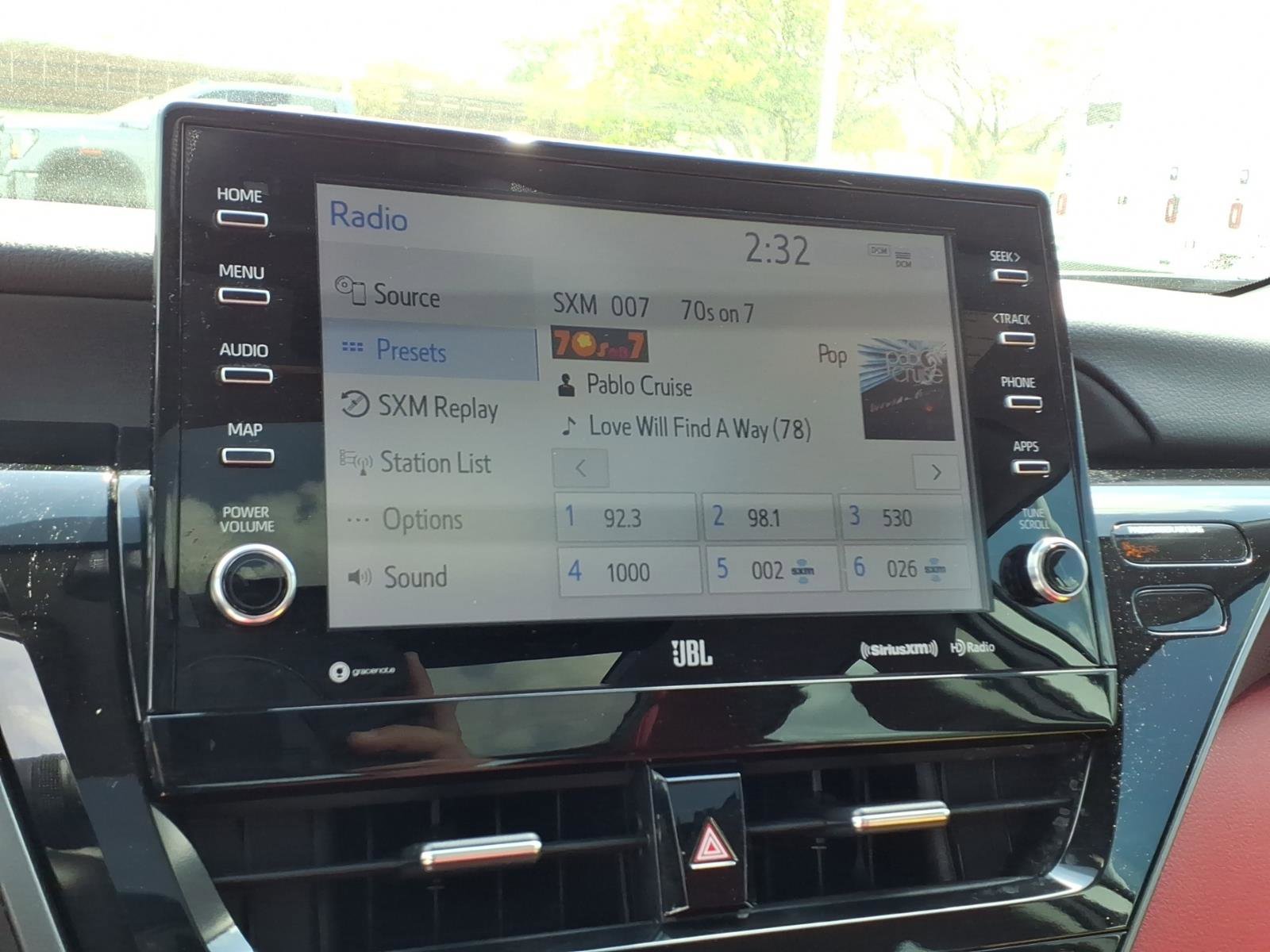 Used 2021 Toyota Camry XSE image 10