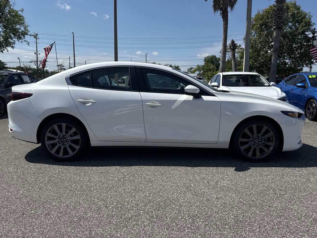 Used 2024 MAZDA MAZDA3 s FWD image 2