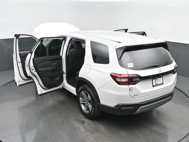 Used 2025 Honda Pilot EX-L image 66