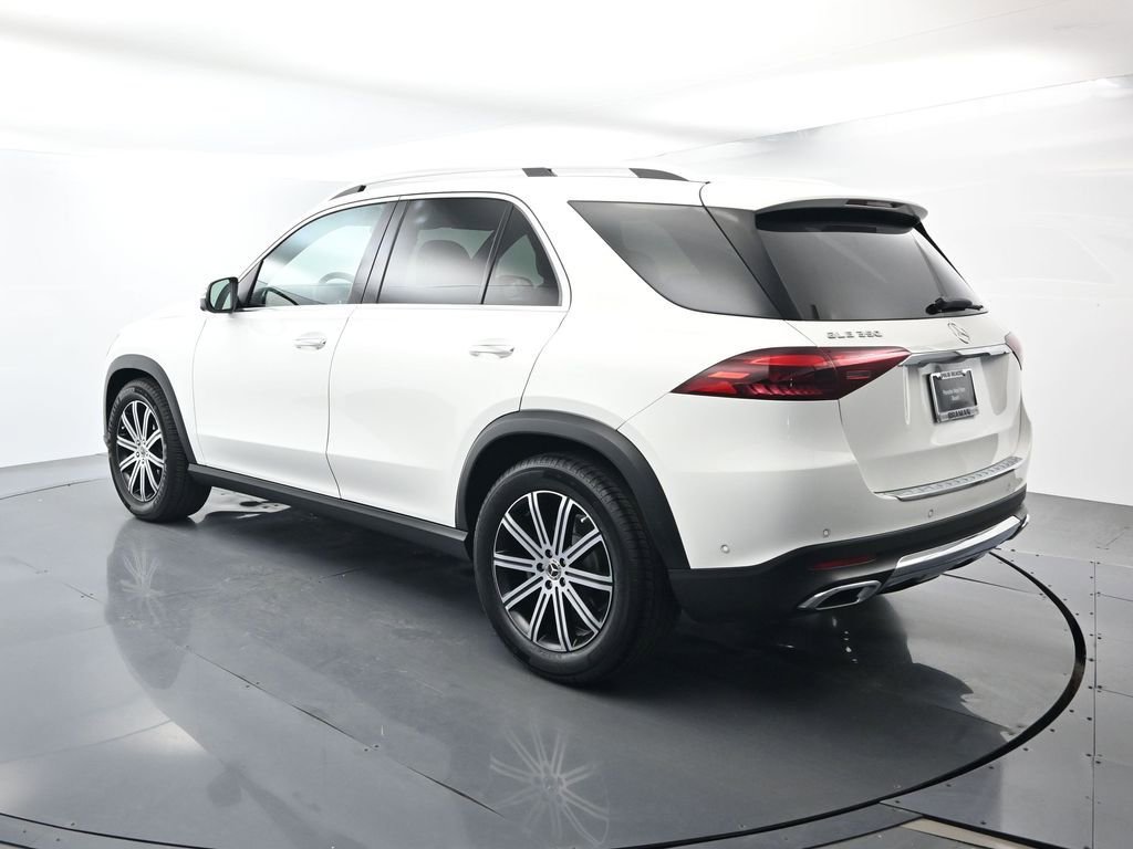 Used 2025 Mercedes-Benz GLE 350 4MATIC image 3