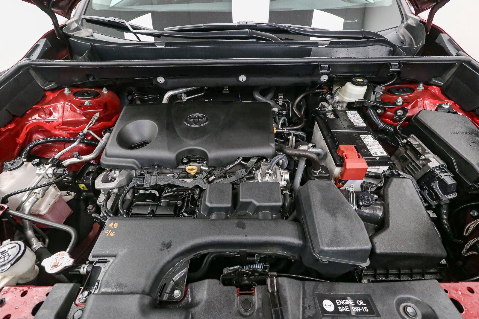 Certified 2022 Toyota RAV4 LE AWD/4WD image 14