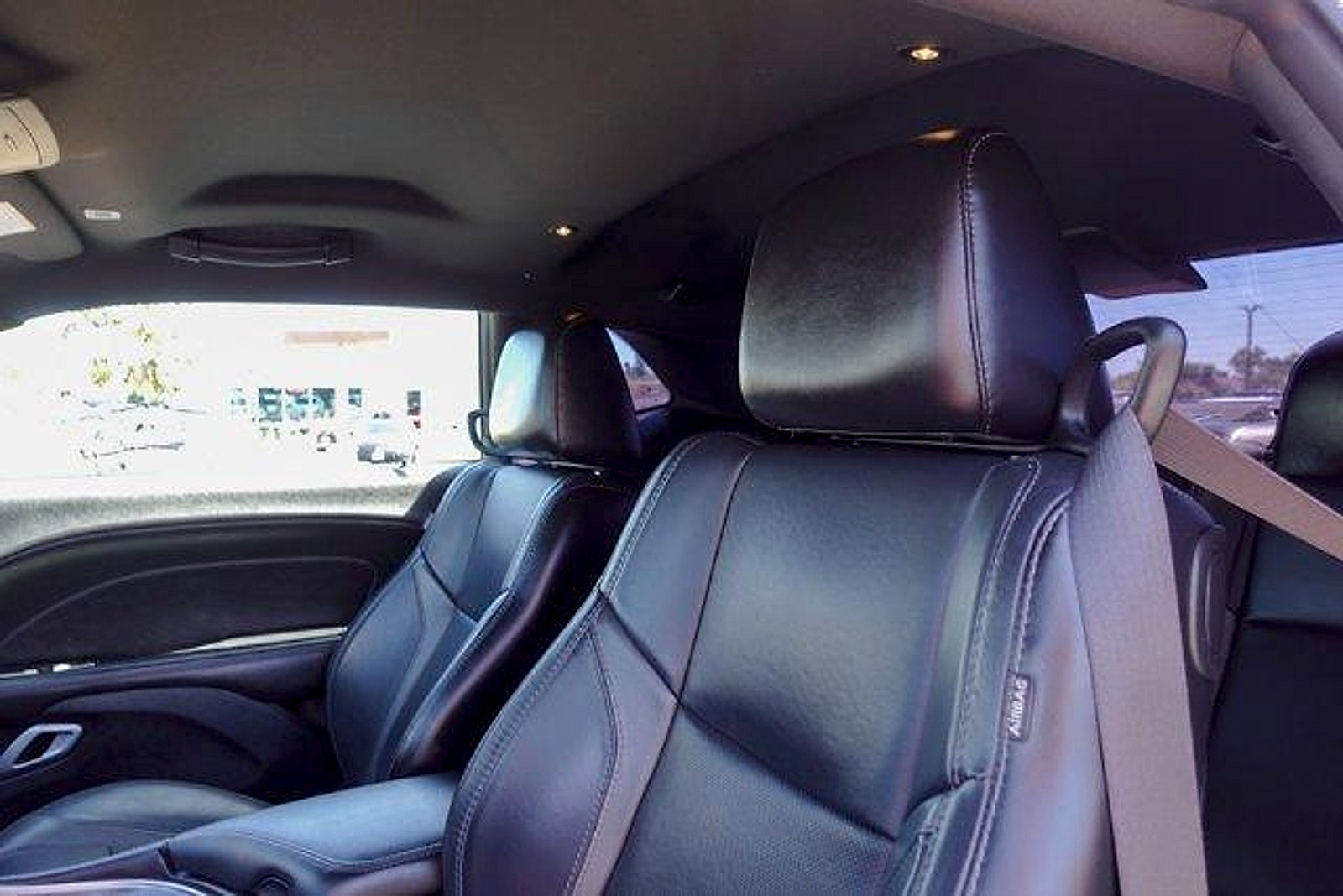Used 2017 Dodge Challenger SXT Plus RWD image 11