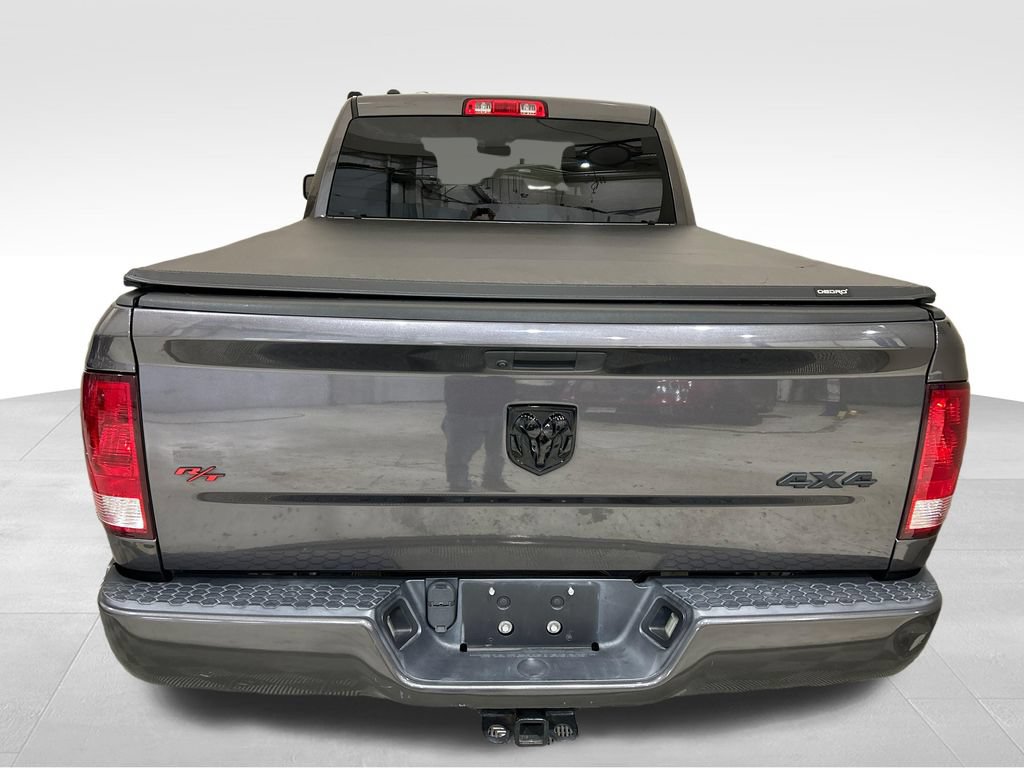 Used 2019 RAM 1500 Express AWD/4WD image 4
