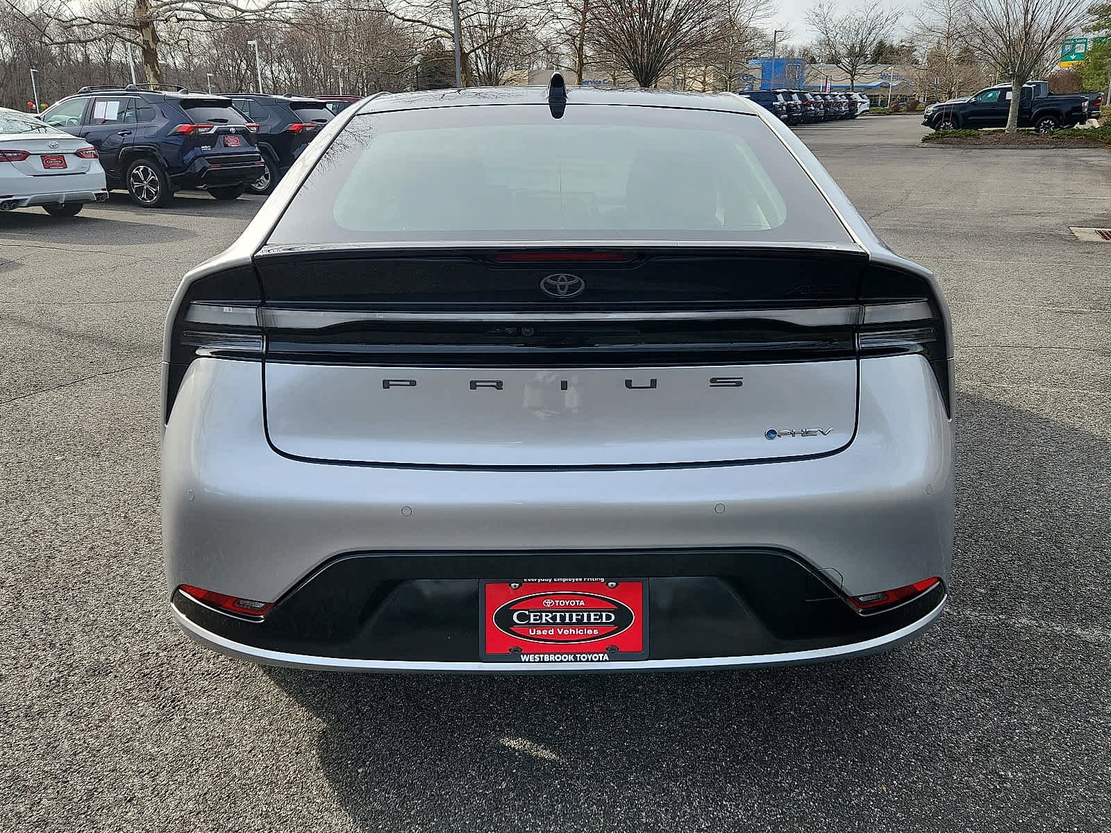 Used 2025 Toyota Prius Plug-In Hybrid w/ Limited Premium Package image 6