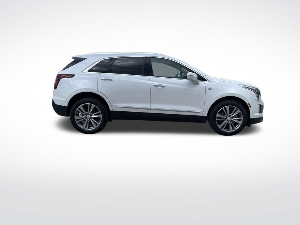 Used 2026 Cadillac XT5 Premium Luxury w/ LPO, Floor Liner Package AWD/4WD image 6