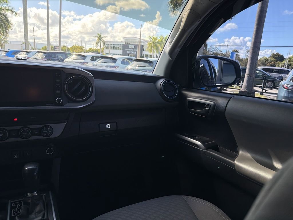 Used 2020 Toyota Tacoma SR5 image 16