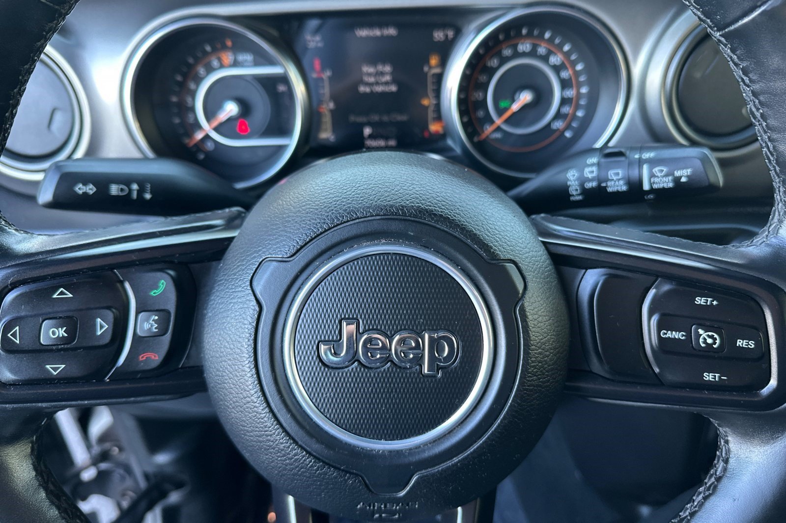 Used 2018 Jeep Wrangler Unlimited Sport S AWD/4WD image 29