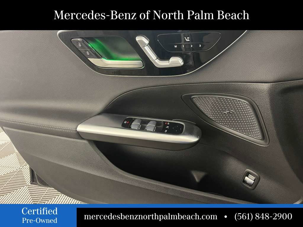 Certified 2025 Mercedes-Benz C 300 Sedan image 21