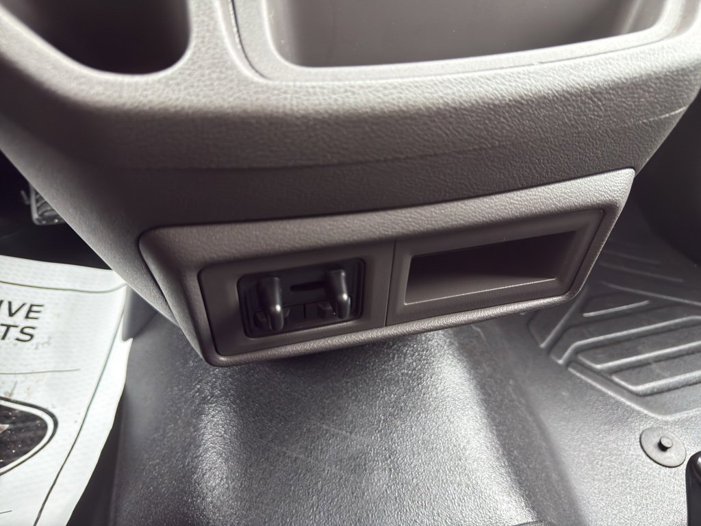 New 2026 Ford Transit 250 148 Medium Roof w/ Load Area Protection Package image 18