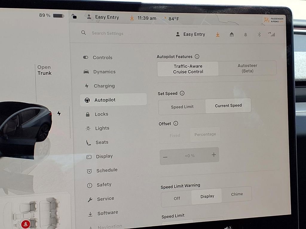 Used 2024 Tesla Model 3 Standard Range image 35