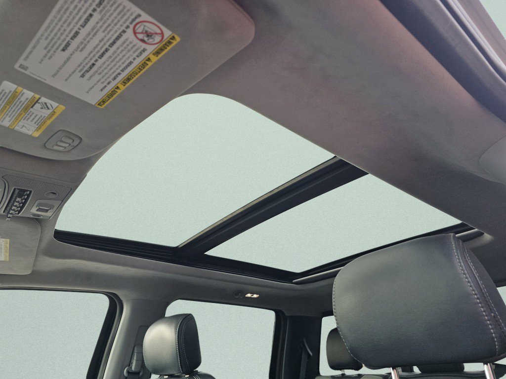 Used 2022 Ford F250 Limited w/ FX4 Off-Road Package image 8