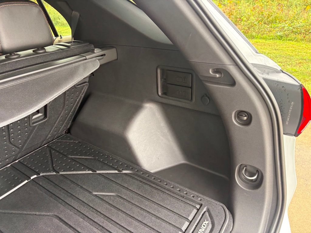 Used 2024 Chevrolet Equinox Premier FWD image 56