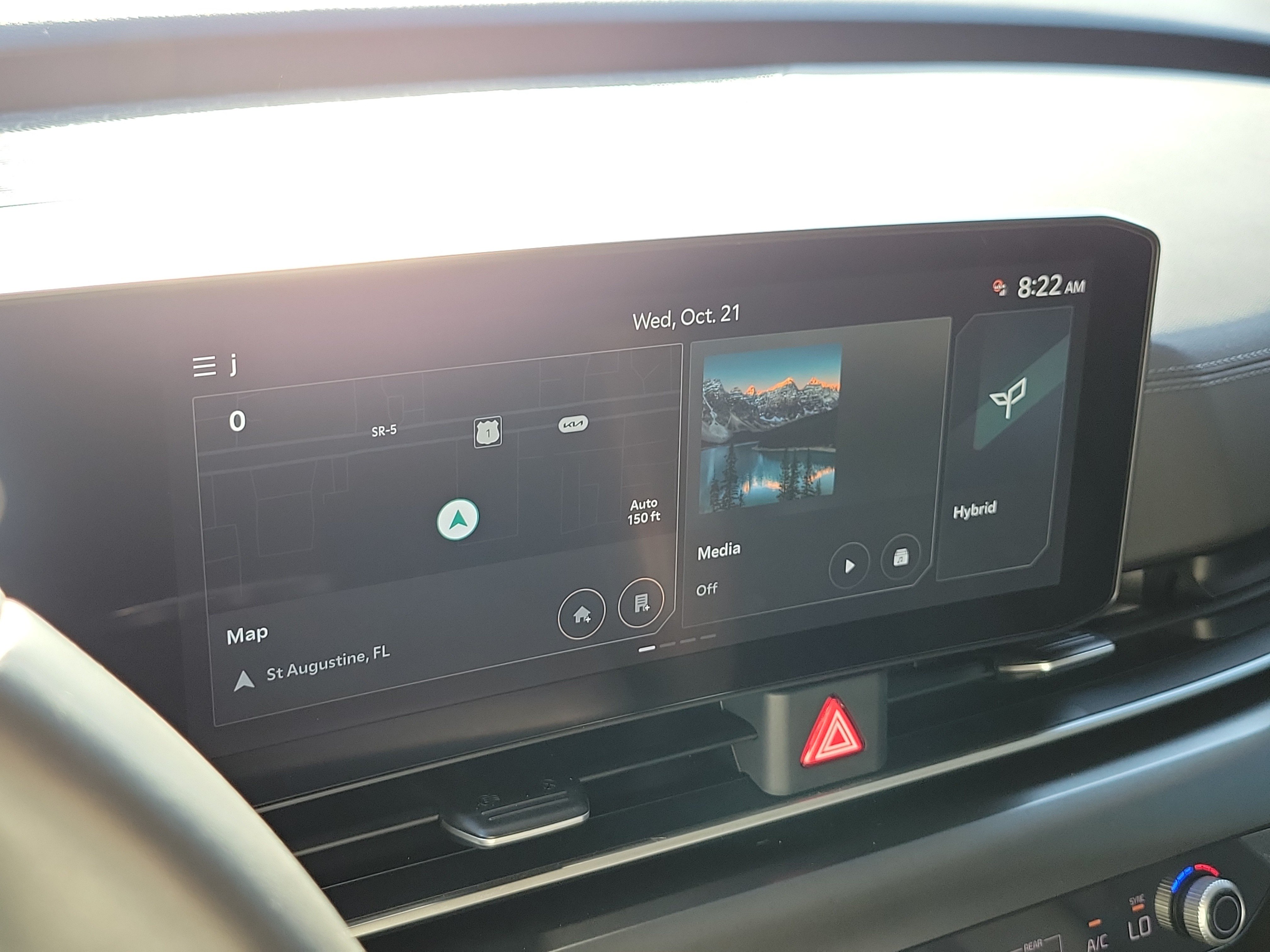 Certified 2025 Kia Carnival SX w/ SX Dark Edition Package FWD image 29
