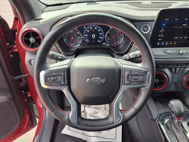 Certified 2023 Chevrolet Blazer RS w/ Enhanced Convenience Package FWD image 16