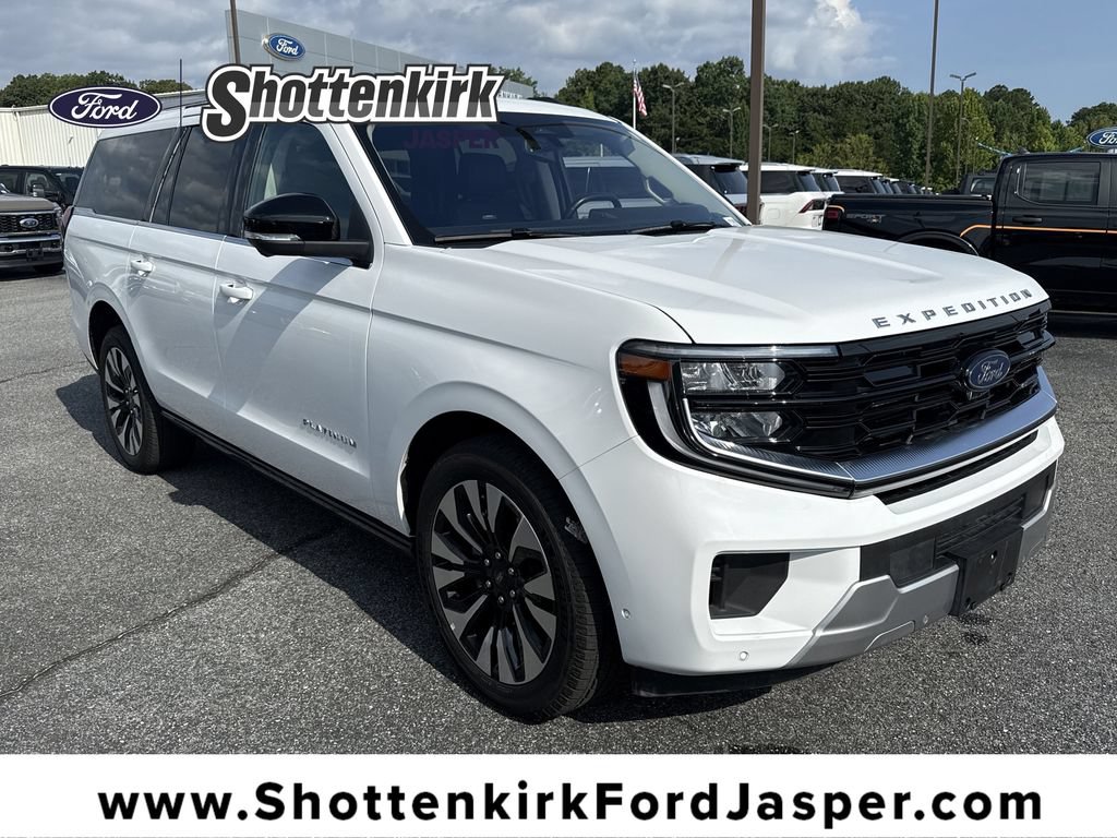 Used 2025 Ford Expedition Max Platinum w/ Driver's Package AWD/4WD image 1