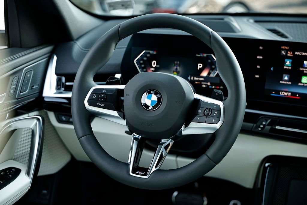 New 2026 BMW X2 xDrive28i w/ Technology Package AWD/4WD image 27