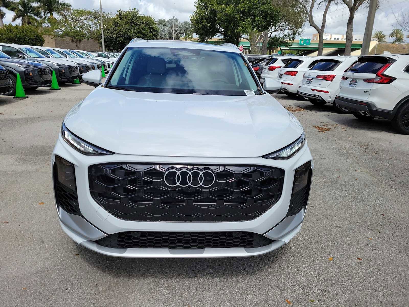 Used 2026 Audi Q3 quattro 2.0T AWD/4WD image 3