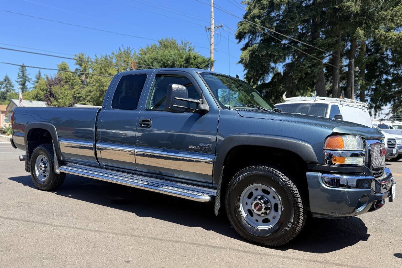 Used 2007 GMC Sierra 3500 SLT RWD image 3