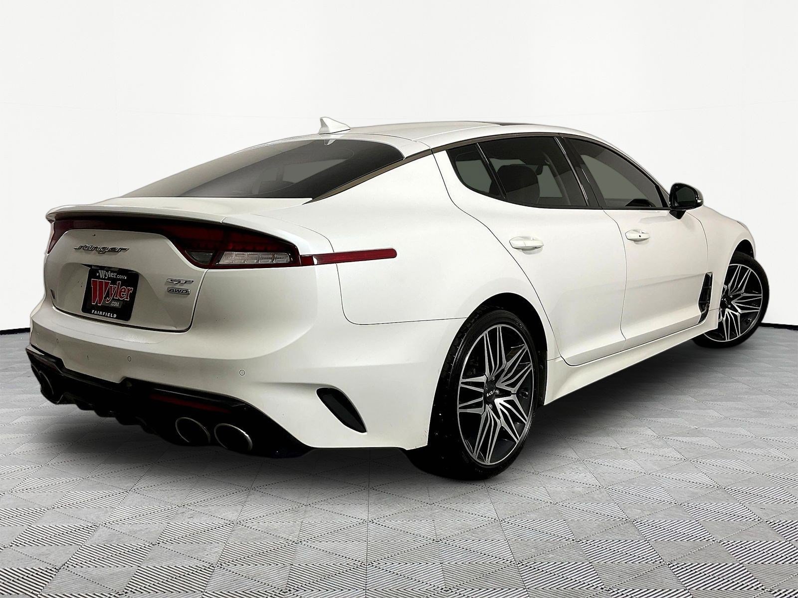 Used 2022 Kia Stinger GT1 AWD/4WD image 6