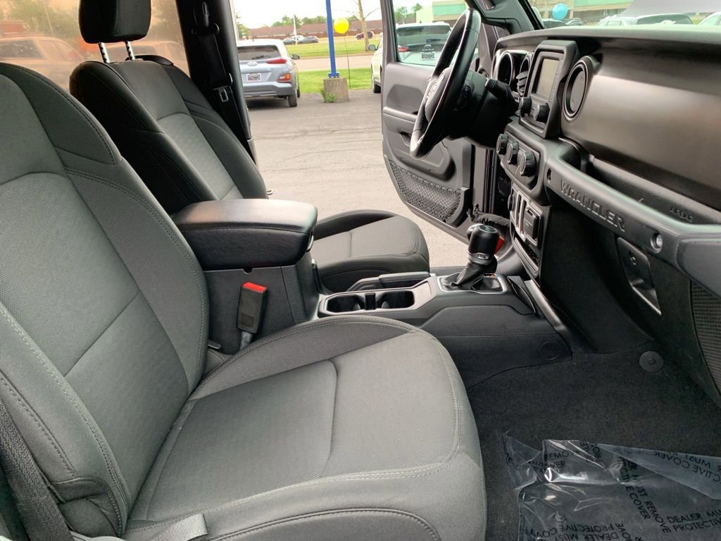 Used 2020 Jeep Wrangler Sport AWD/4WD image 20