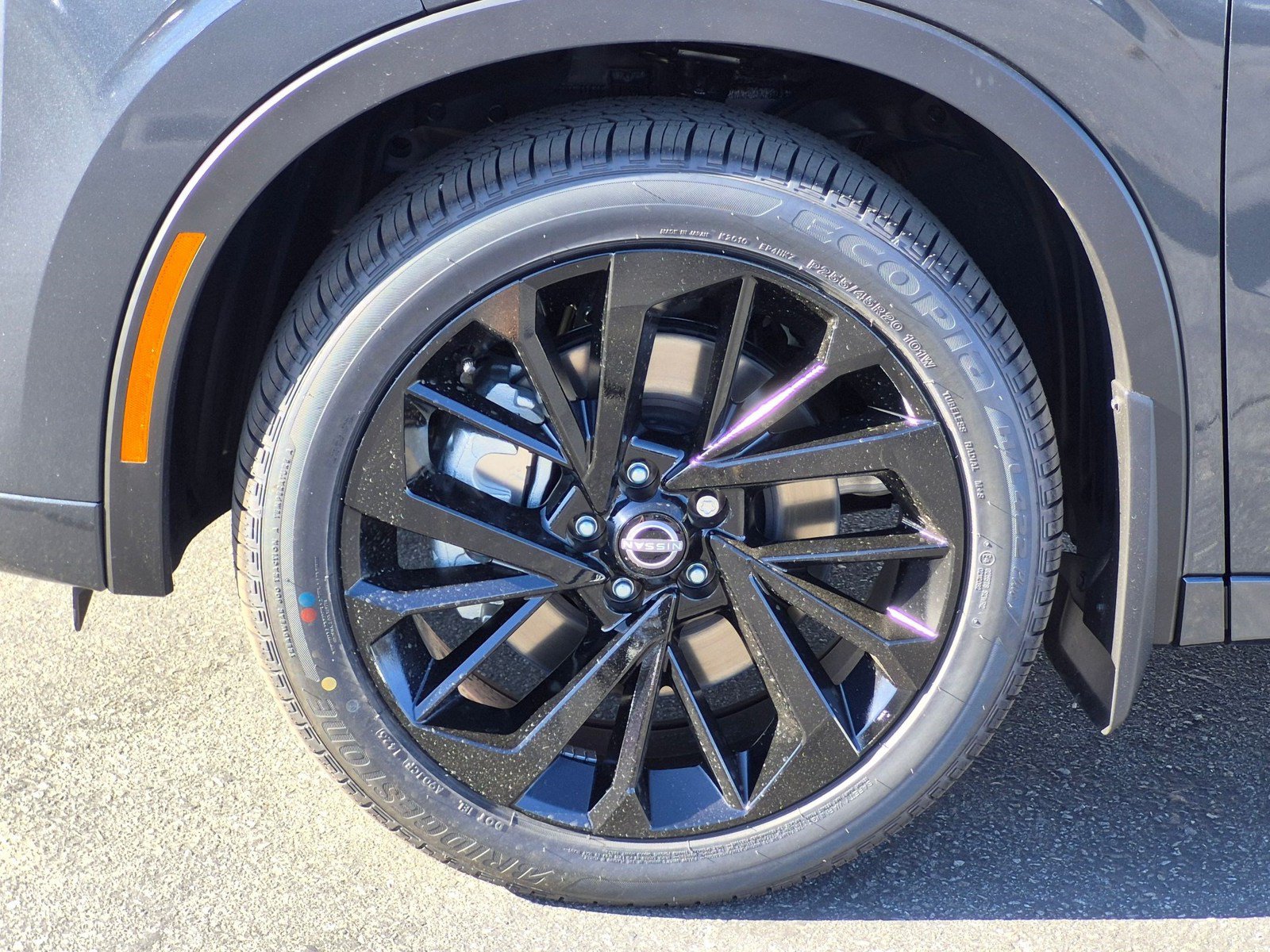 New 2026 Nissan Rogue Platinum AWD/4WD image 9