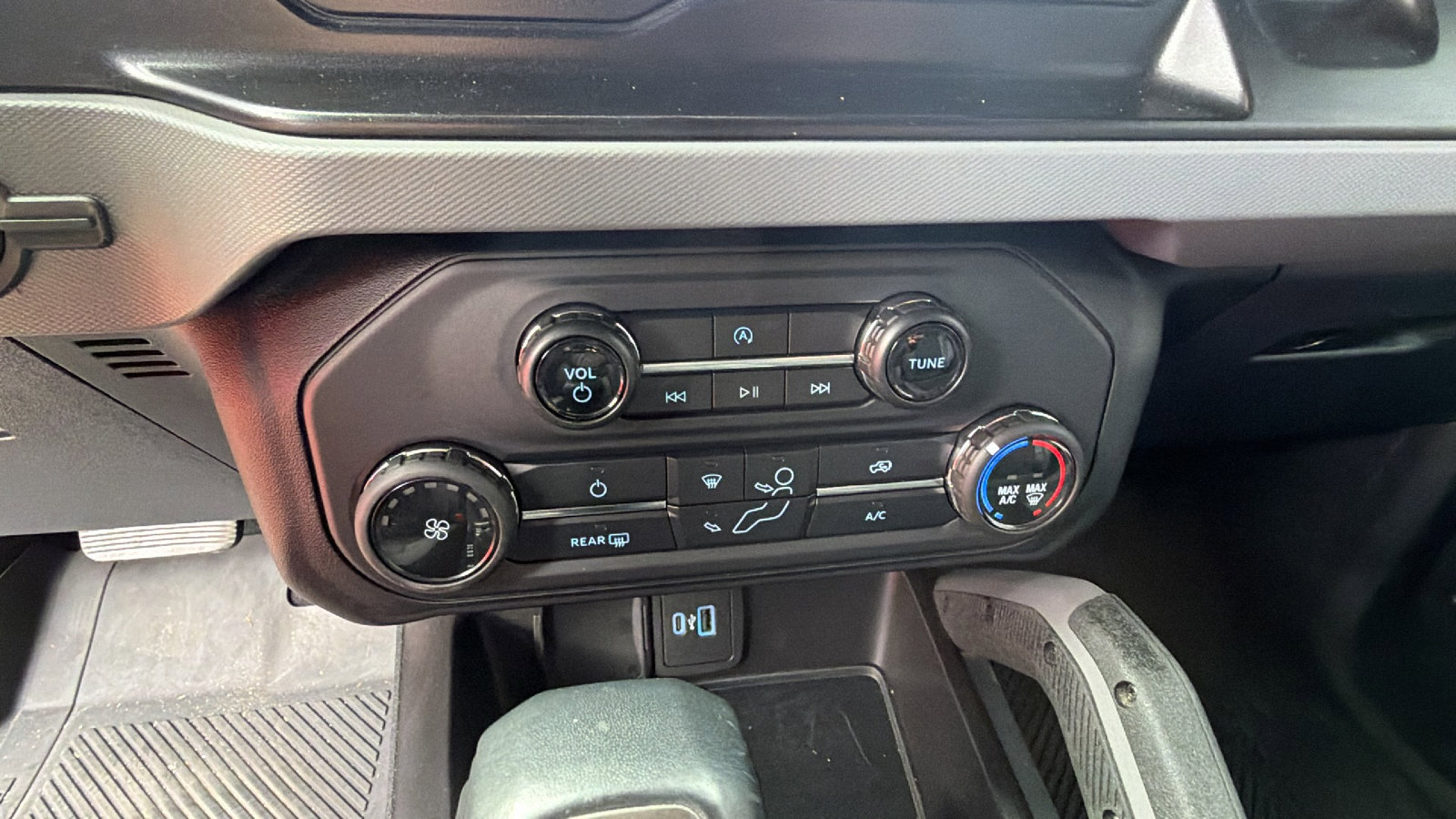 Used 2021 Ford Bronco Big Bend image 31