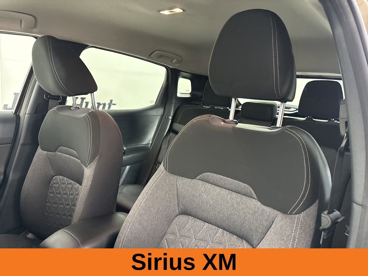 Used 2025 Nissan Kicks SV image 9