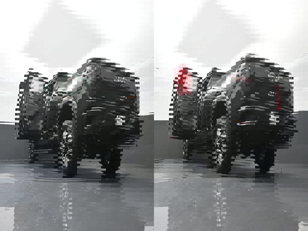 New 2025 GMC Sierra 2500 Denali w/ Technology Package image 32