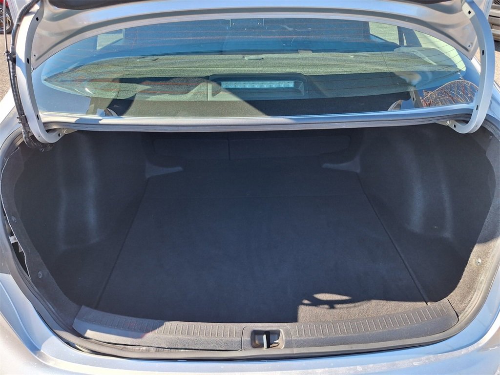 Used 2021 Toyota Corolla LE image 22