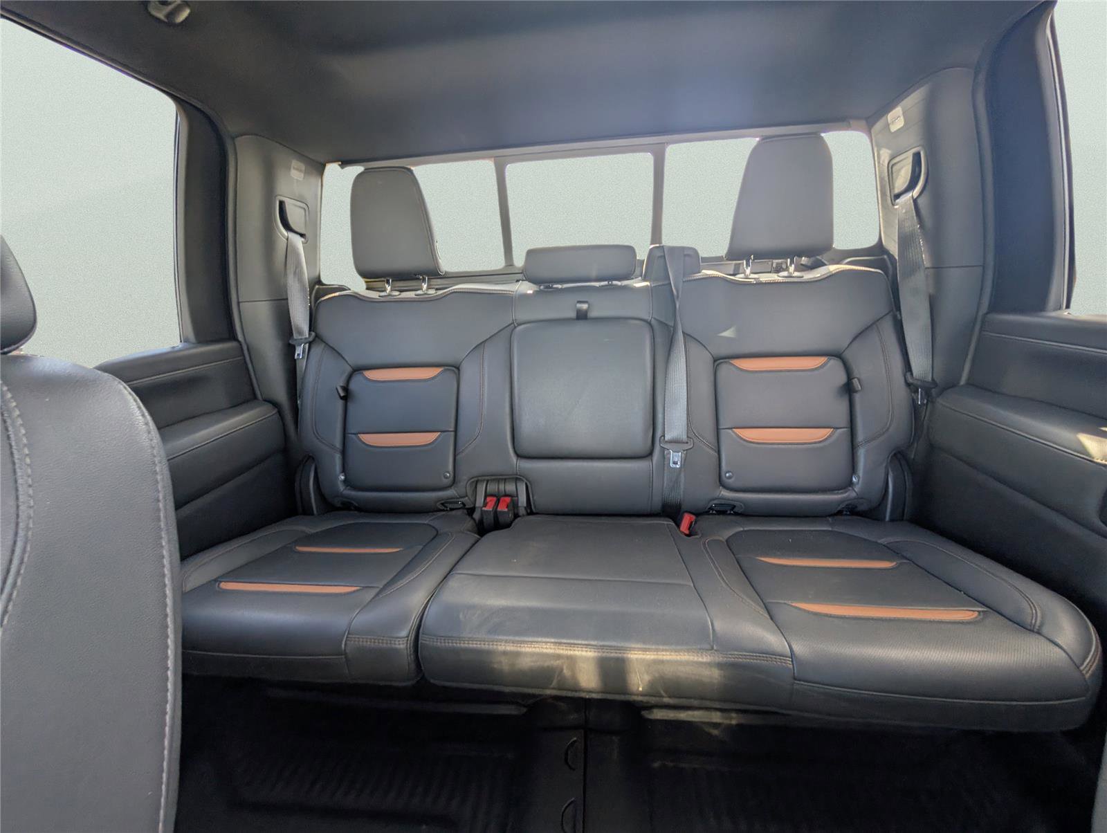 Used 2022 GMC Sierra 2500 AT4 w/ AT4 Preferred Package image 15